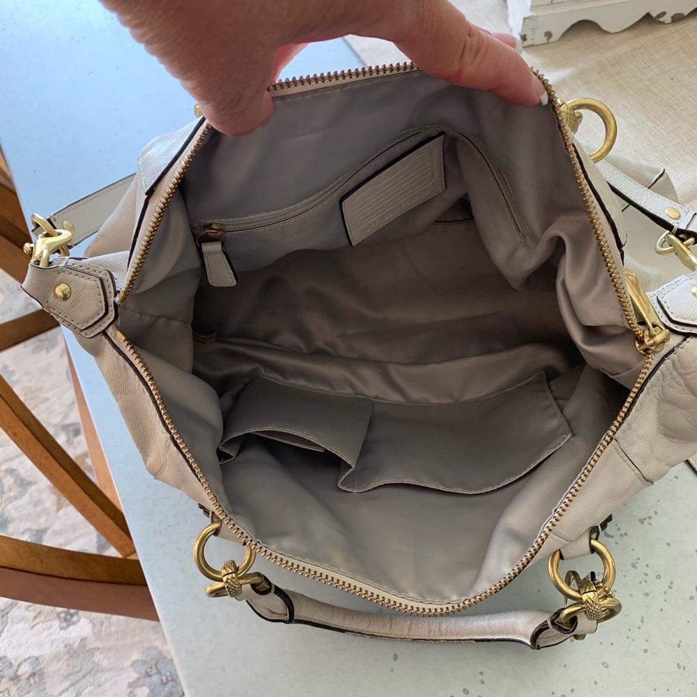 Authentic Coach Purse 👜 - Picture 8 of 8